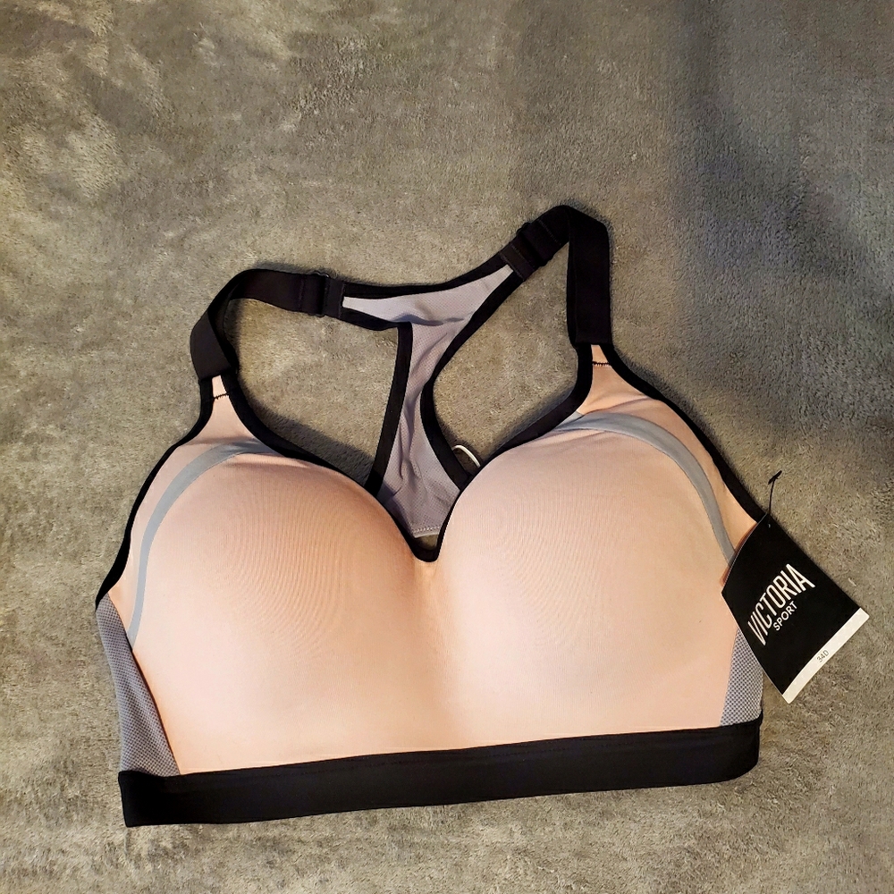 NWT Victoria Secret Sportsbra